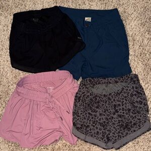 Bundle of 4 women's sporty shorts, size S, in very good condition.